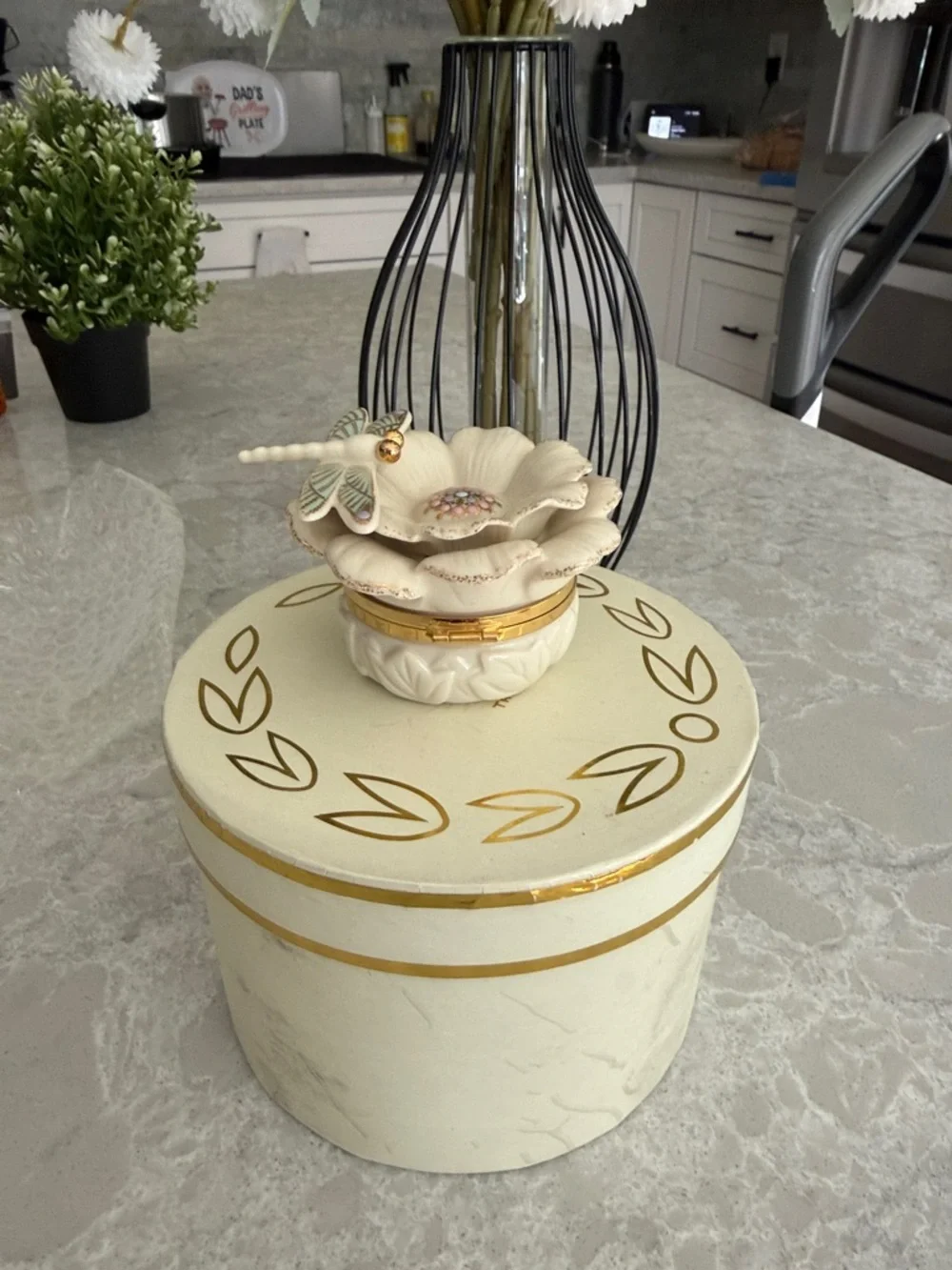 Lenox secret Garden collection, dragonfly box